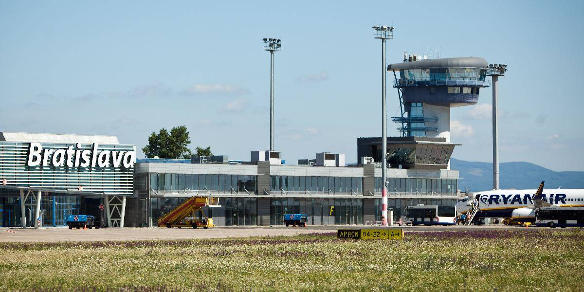 Na bratislavskom letisku zrušili vyše tridsať letov do Egypta