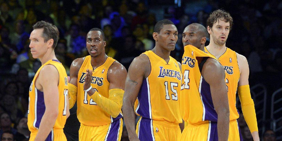 Lakers v novej sezóne aj s dresmi s rukávmi