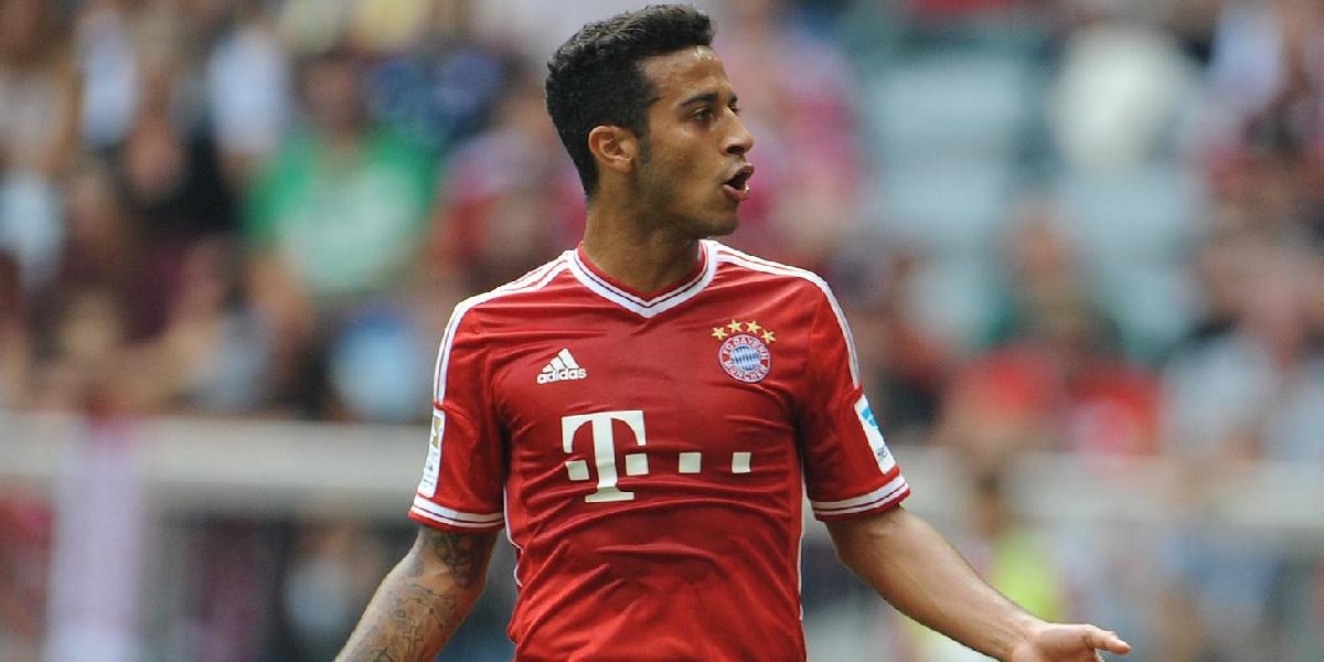 Bayern Mníchov: Thiago podstúpil operáciu, chýba aj Javi Martinez