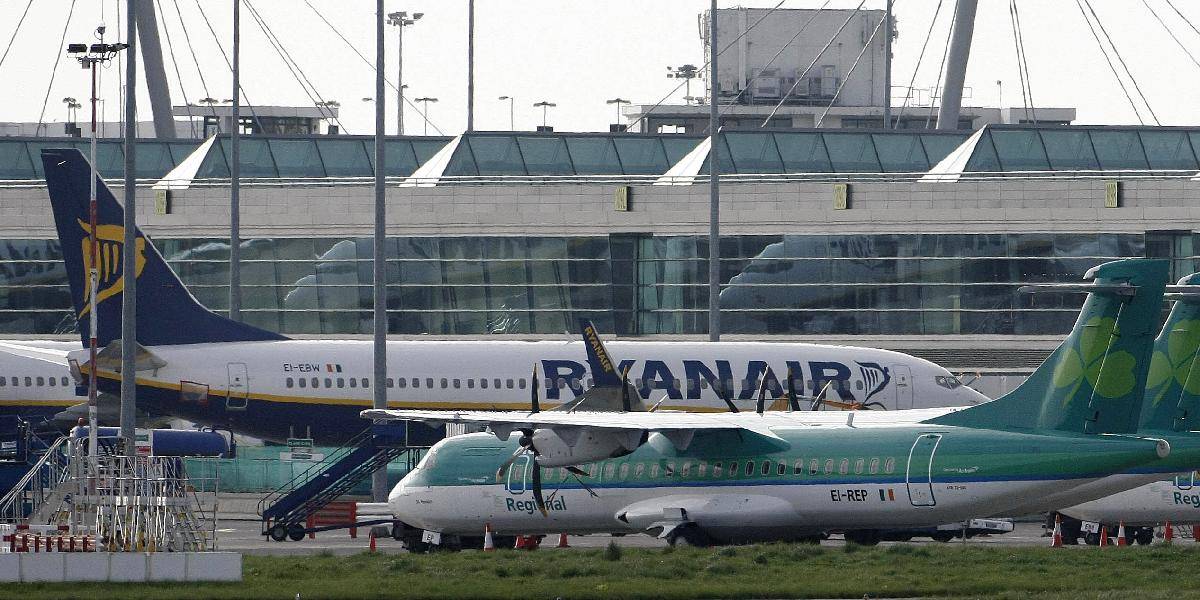 Ryanair musí znížiť podiel v Aer Lingus na 5 %