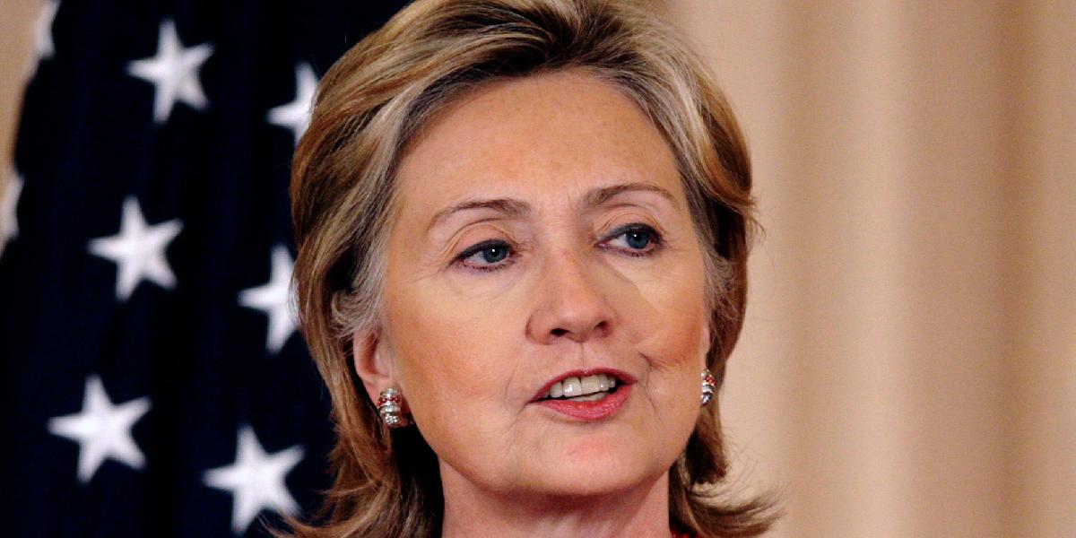 Clintonová prekonala Obamu v hodnote darov zo zahraničia