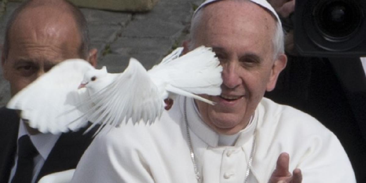 Pápež oznámil celosvetový deň modlitieb za mier v Sýrii