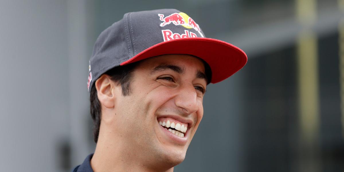 Ricciardo kolegom Vettela v Red Bulle od sezóny 2014