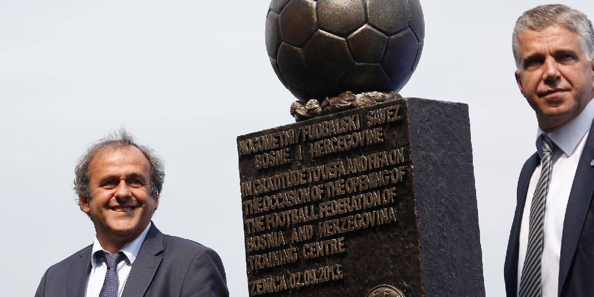 Prezident UEFA Platini otvoril v Zenici tréningové centrum