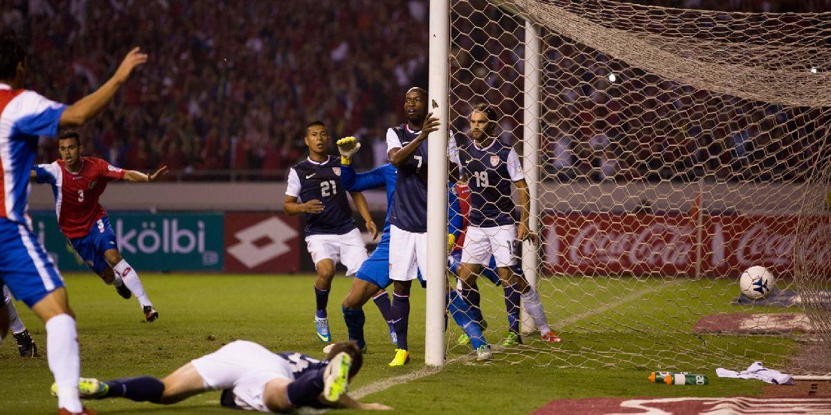 Kostarika prestrihla víťaznú šnúru USA a vedie zónu CONCACAF