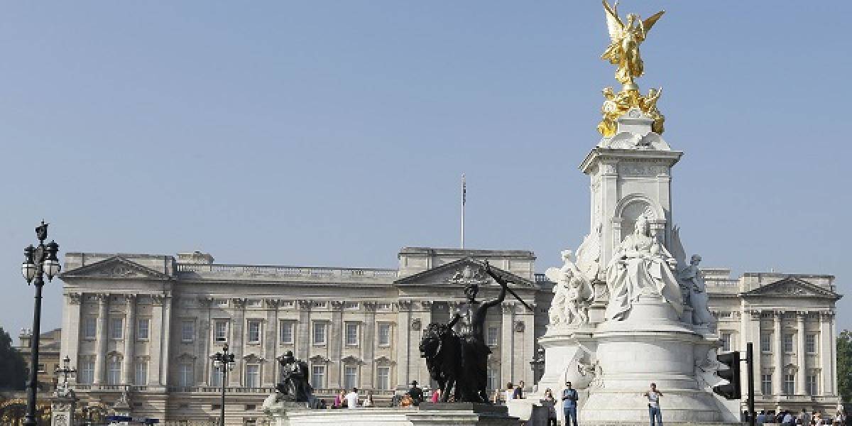 Polícia zadržala votrelca v Buckinghamskom paláci