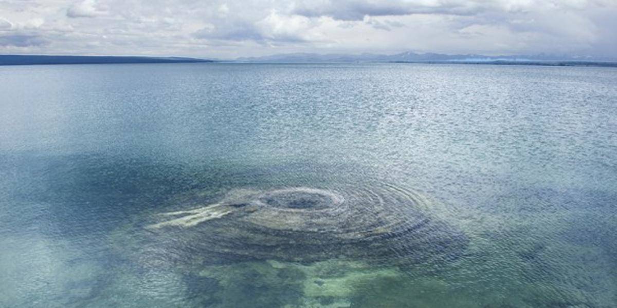 V Tichom oceáne objavili najväčšiu sopku na Zemi