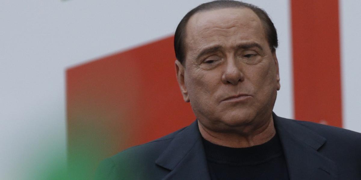 Senát rokuje o Berlusconiho budúcnosti