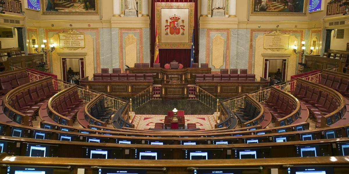 Španielsky parlament vytopilo po silnom daždi, rokovanie prerušili