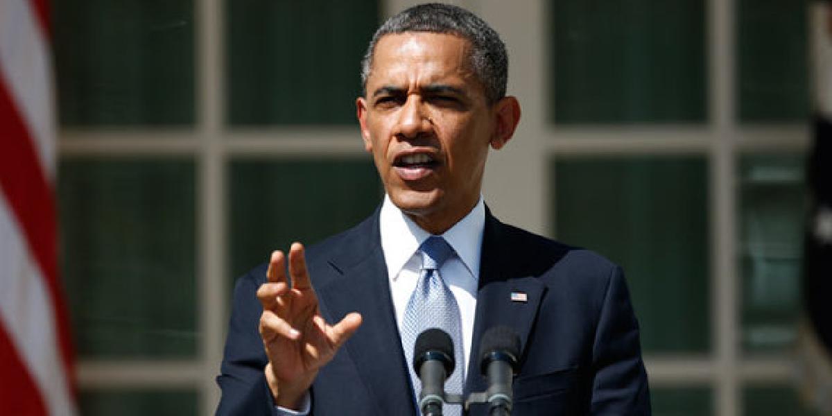Obama si minútou ticha uctil obete teroristických útokov z 11. septembra