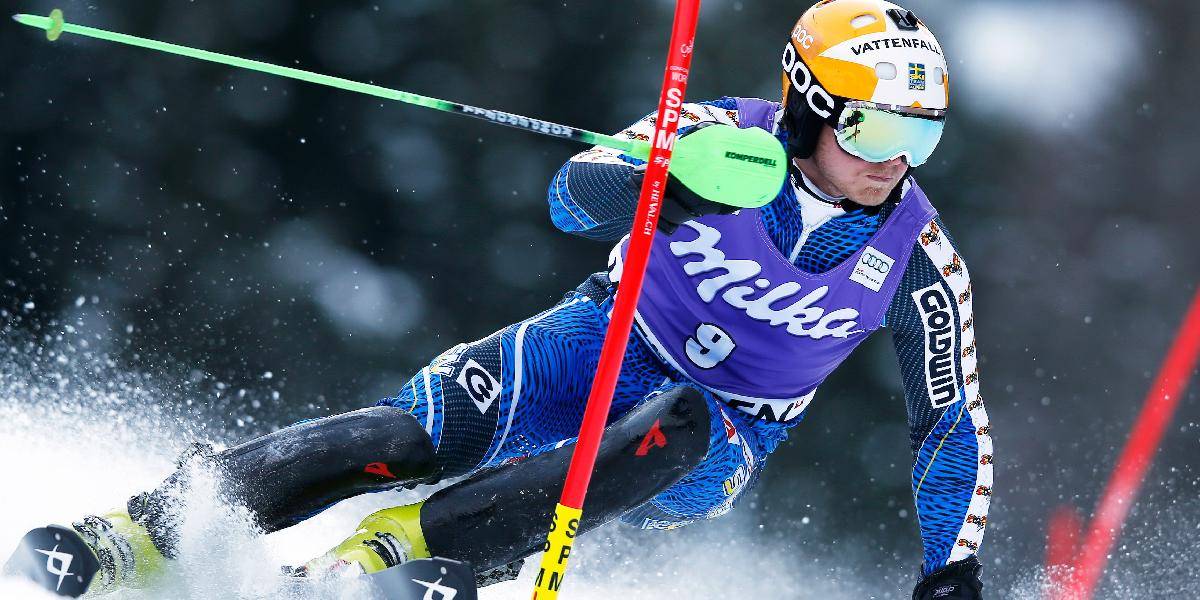 Švéd Byggmark si poranil koleno a prišiel o olympiádu v Soči