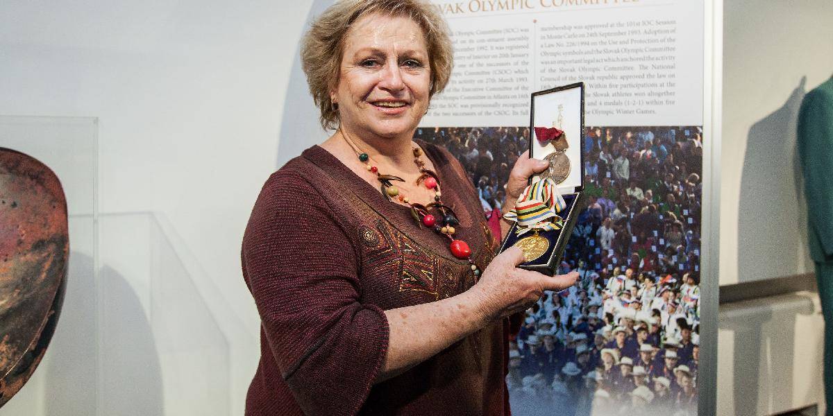 Věra Čáslavská odovzdala dve zlaté medaily do múzea
