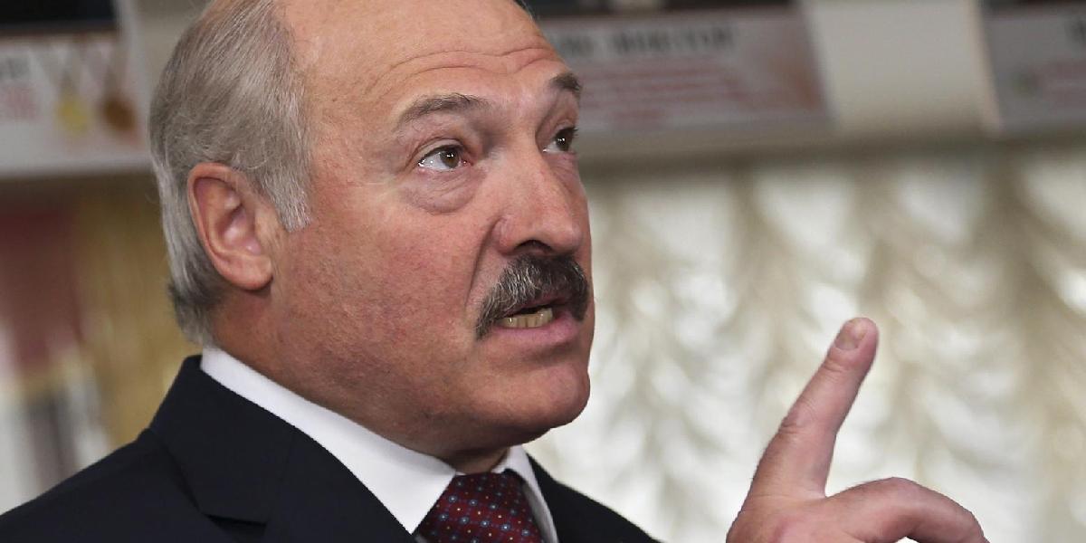 Lukašenko dostal parodickú cenu za mier za zákaz tlieskania