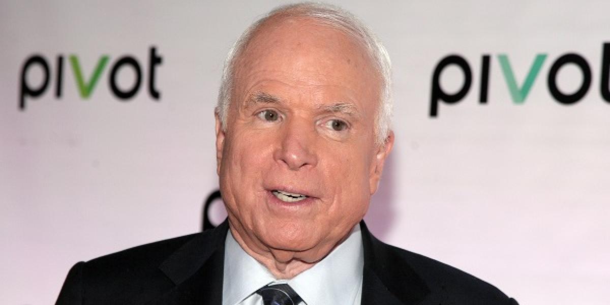 McCain bude prispievať do komunistickej Pravdy