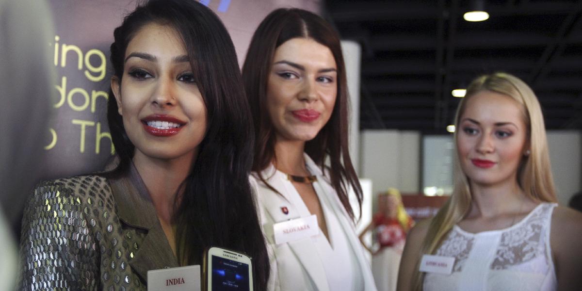 Organizátorom sa nepodarilo vybaviť finále Miss World pri Jakarte