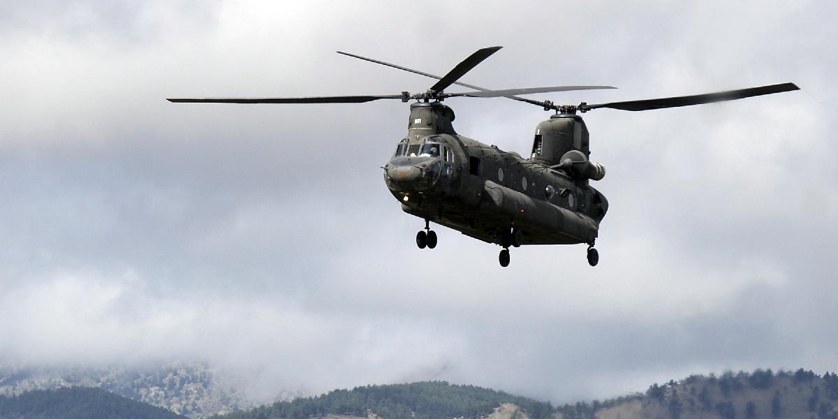 Haváriu vojenského vrtuľníka v SAE neprežil pilot