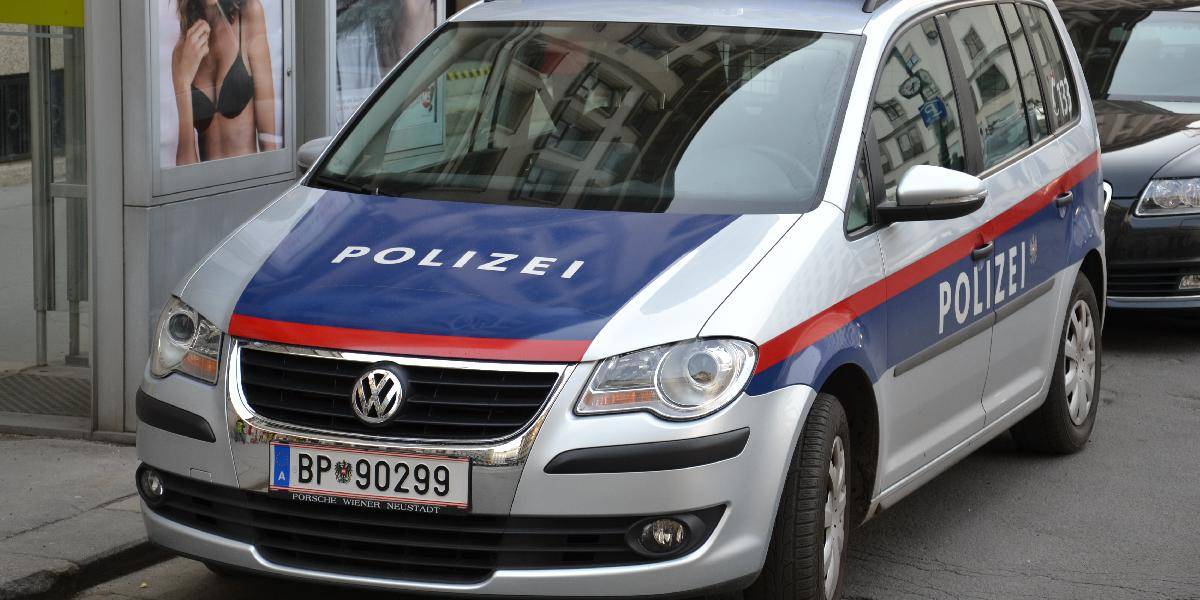 Dráma v Rakúsku: Pytliak zastrelil troch ľudí a vzal si rukojemníka
