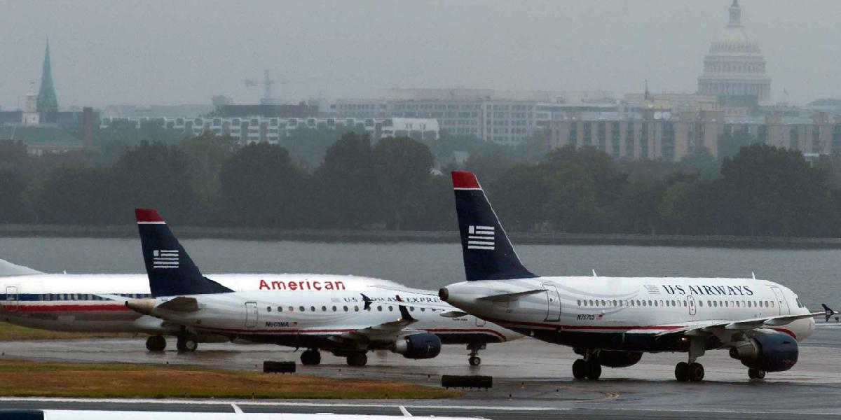 Na letisku v Bostone uviazli lietadlá po požiari palivových púmp