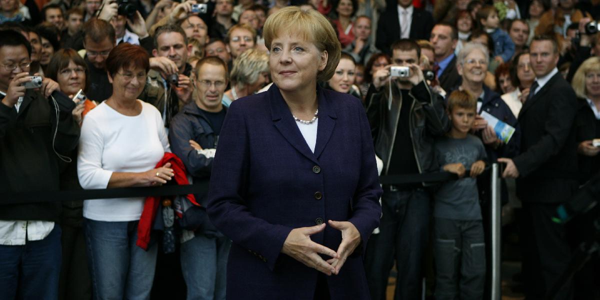 Prieskum: Merkelovej koalícia príde o väčšinu, Afd bude v parlamente