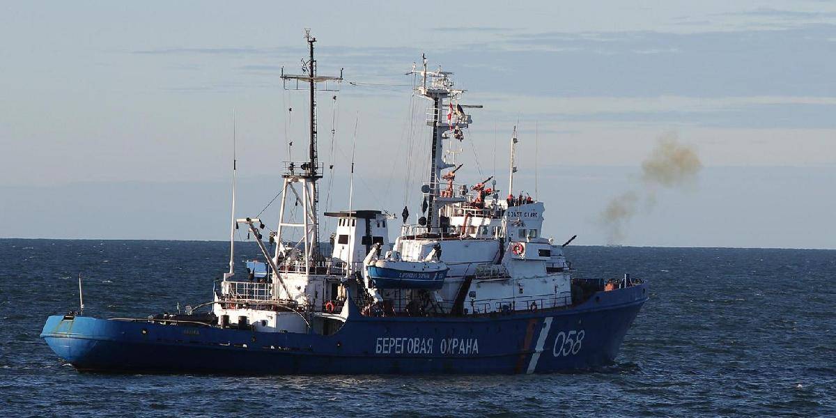 Ruská pobrežná stráž zaútočila na plavidlo Greenpeace v Arktíde