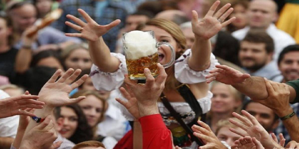 V Mníchove sa začal 180. ročník pivných slávností Oktoberfest