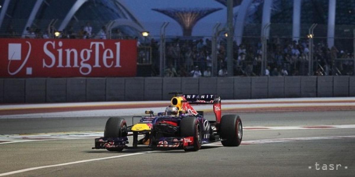 Vettel vyhral kvalifikáciu na VC Singapuru, odštartuje vedľa Rosberga