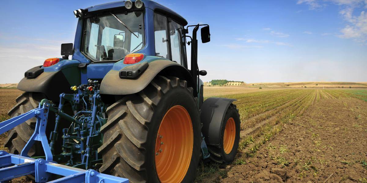 Číňania kúpia na Ukrajine 3 milióny hektárov poľnohospodárskej pôdy