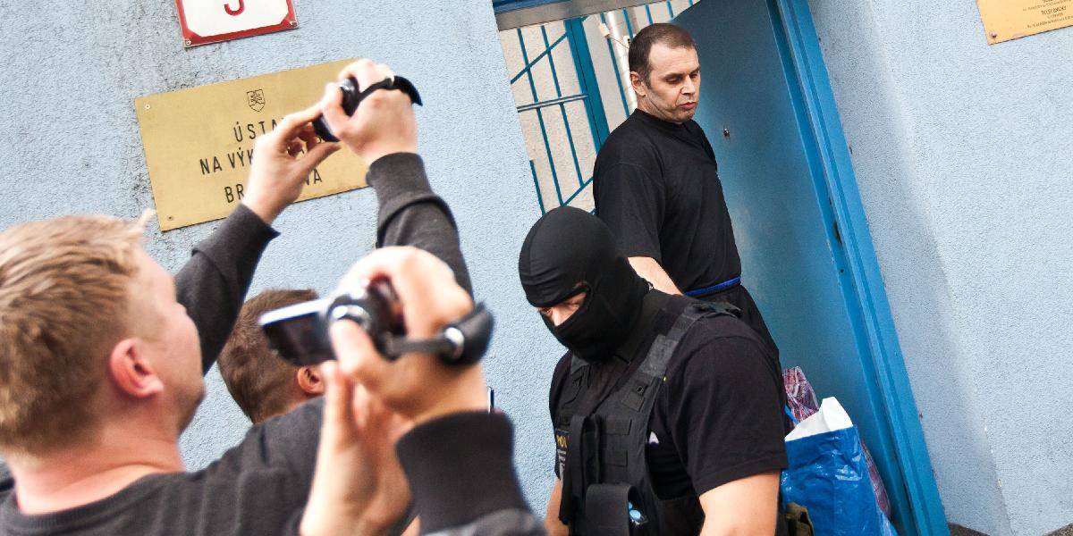 Volodymyr Yegorov obvinený z niekoľkých vrážd je na Ukrajine
