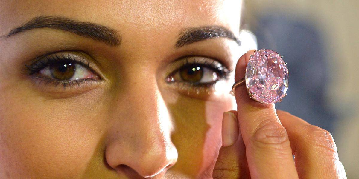 Aukčný dom ponúka ružový diamant: Jeho cena je vyše 60 miliónov dolárov !