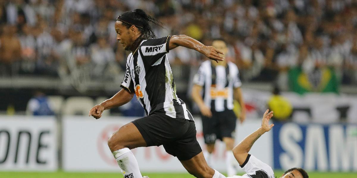 Ronaldinho sa zranil, účasť na decembrových MS klubov FIFA ohrozená