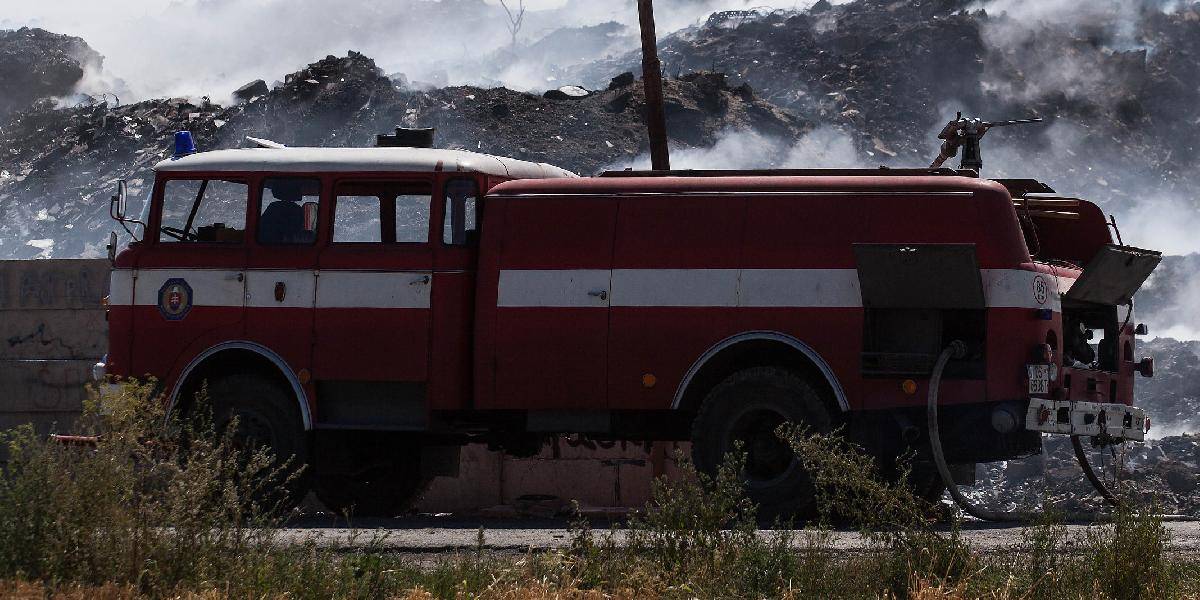 Požiar skladov v obci Bušnice spôsobil škodu za zhruba 200-tisíc eur