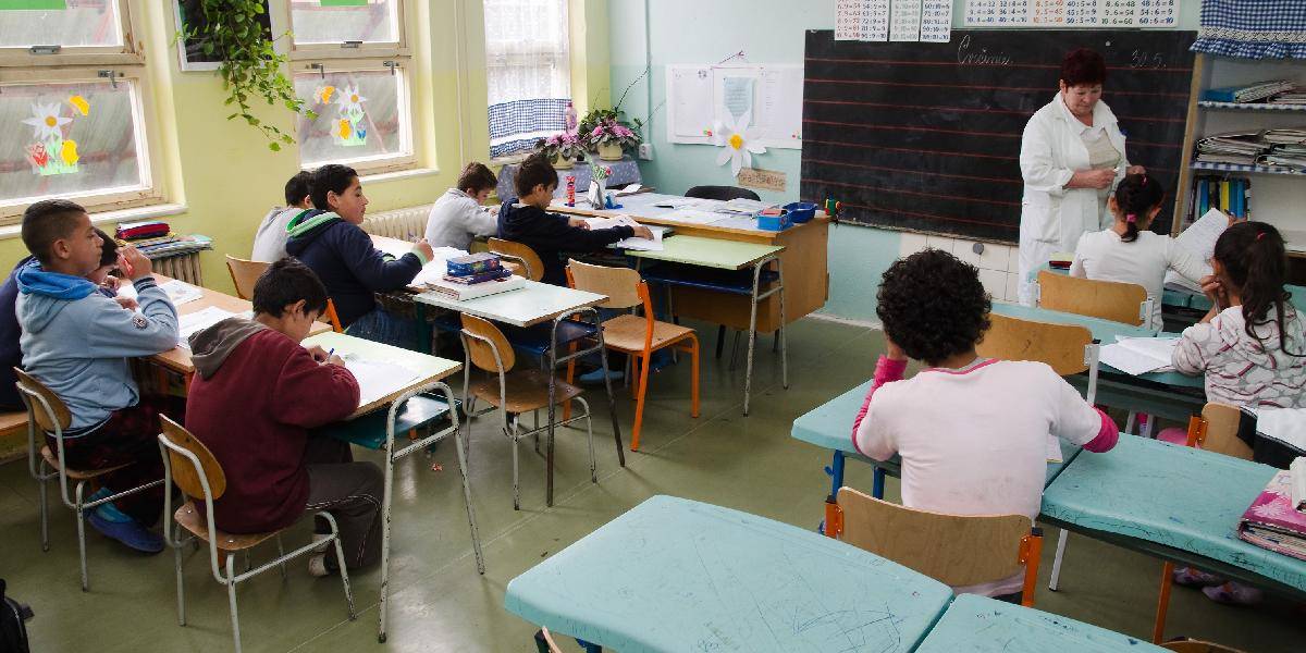 Odborníci: S vyššími platmi učiteľov musí rátať rozpočet