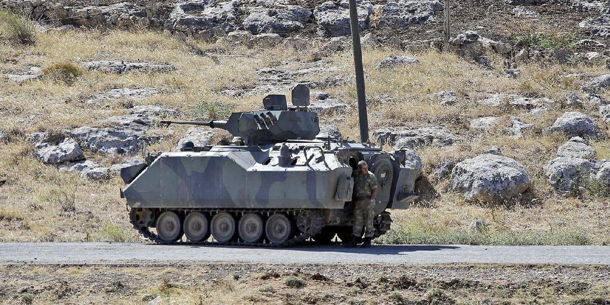 Turecký parlament odhlasoval predĺženie mandátu na vojenský zásah v Sýrii