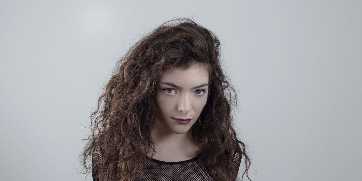 Lorde dobyla singlový Billboard ako najmladšia od roku 1987