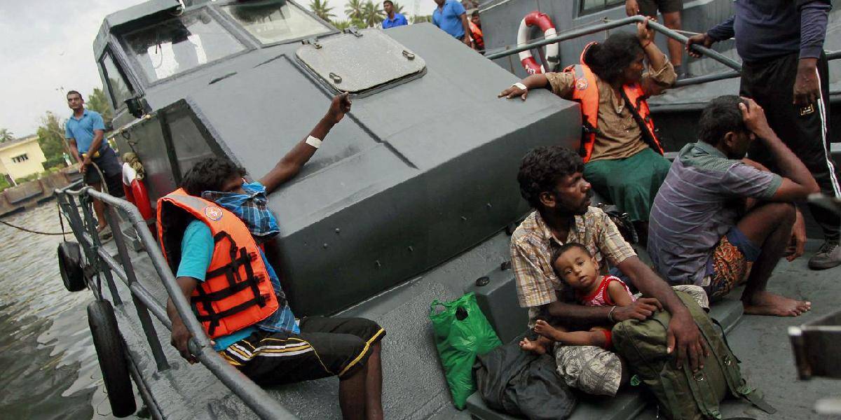 Námorníctvo Srí Lanky zachránilo 70 ilegálnych utečencov