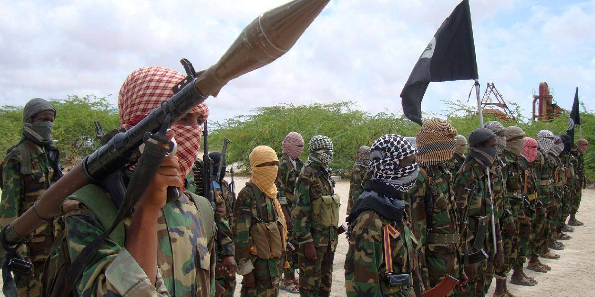 Somálskych militantov z aš-Šabáb napadli západné sily
