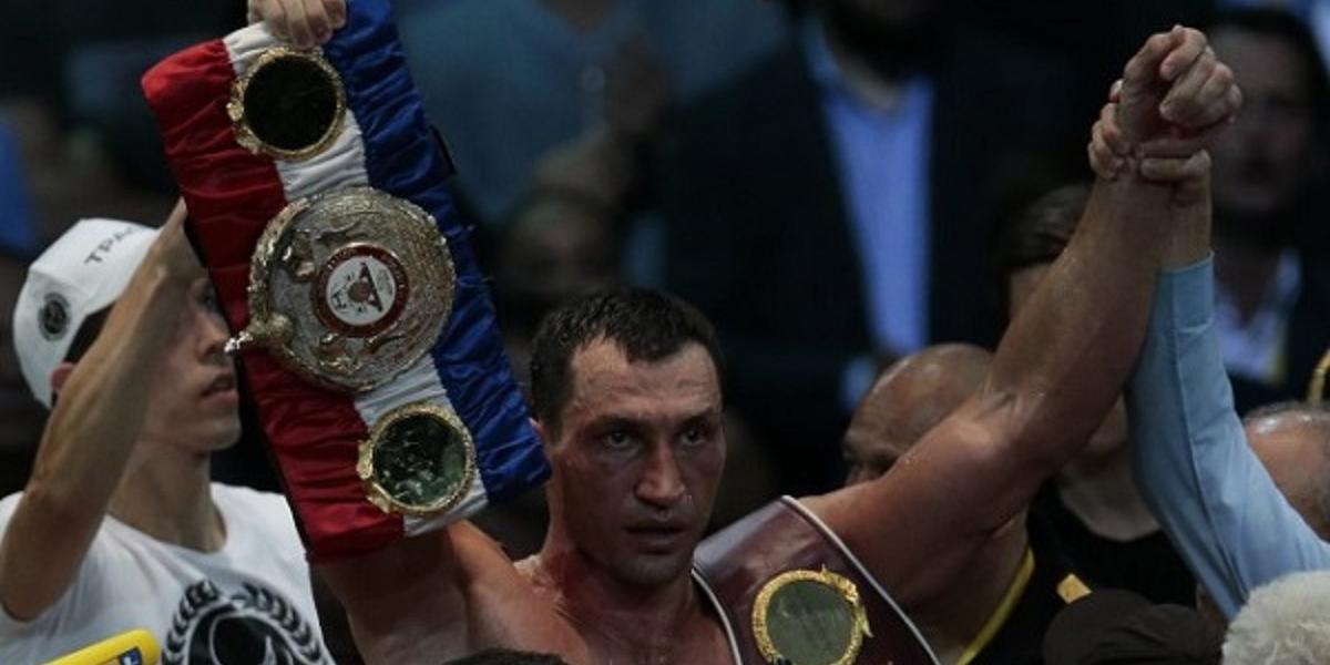 Boxer Kličko zdolal Povetkina a obhájil titul majstra sveta