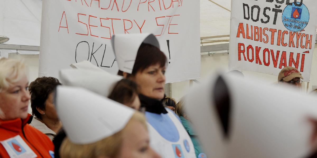 Prieskum: Ľudia zdravotné sestry chápu a podporujú ich