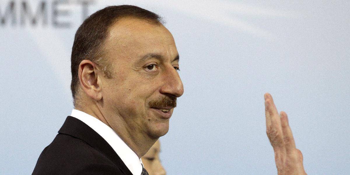 Favoritom prezidentských volieb v Azerbajdžane opäť kontroverzný Alijev
