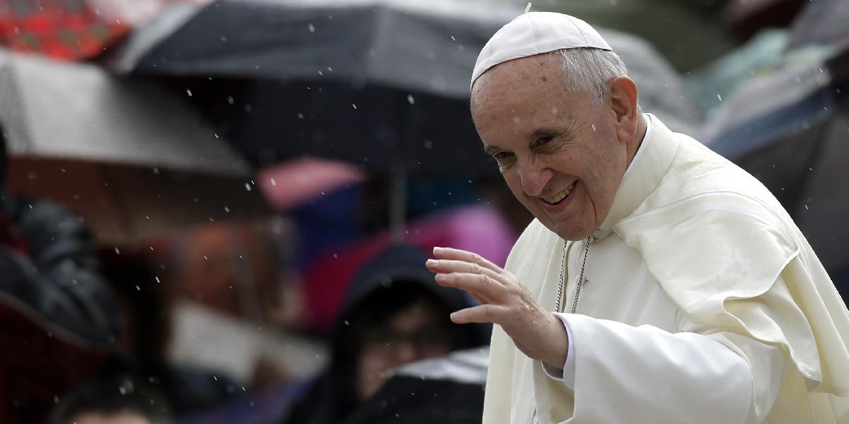 Pápež zvolal zasadnutie biskupov, zaoberať sa majú rozvodmi