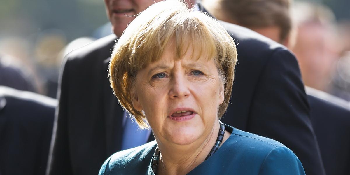 Merkelová začína rokovať o koalícii aj so Zelenými