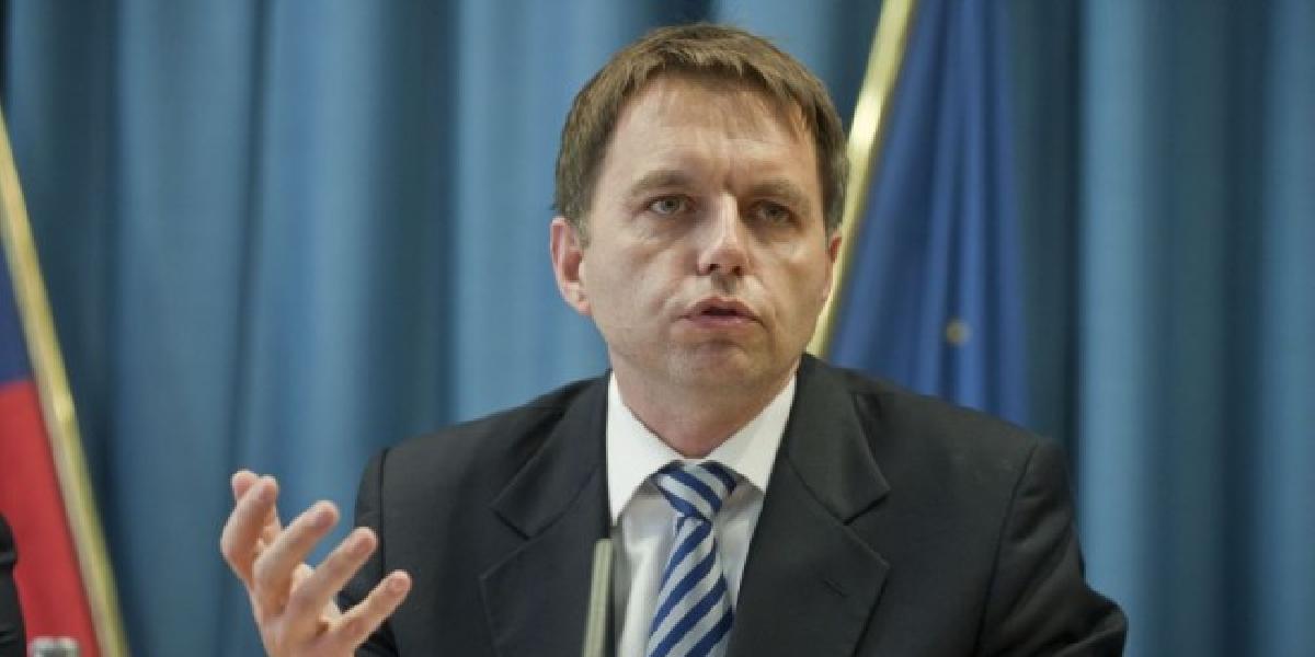 P. Kažimír je ochotný hovoriť so ZMOS-om o zvýšení podielu na daniach