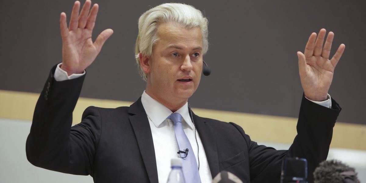 Wilders láka Le Penovú do aliancie nacionalistických strán pred eurovoľbami