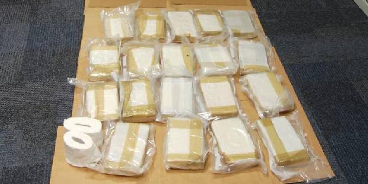 Na anglickom letisku Heathrow pašovali drogy z Mexika pri práci s batožinou