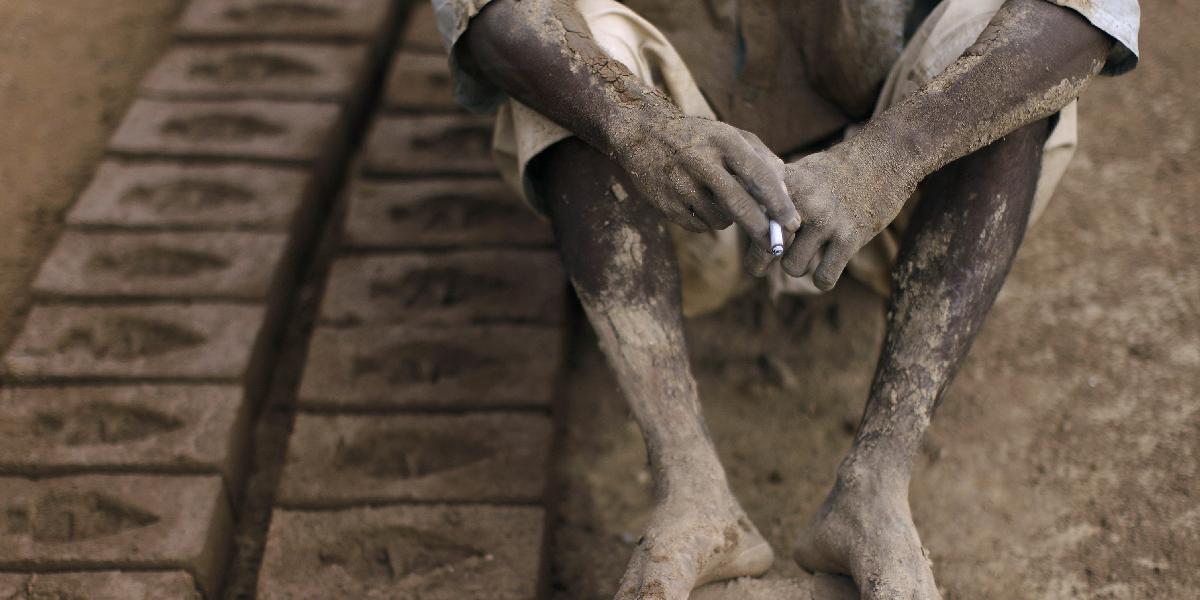 Najviac ľudí žije v modernom otroctve v Indii, Číne, Pakistane a Nigérii