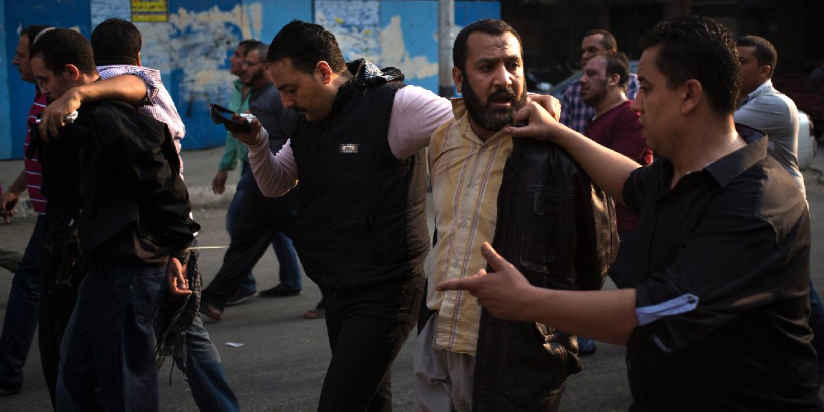 V Káhire sa opäť protestuje: Do ulíc vyšli tisíce demonštrantov