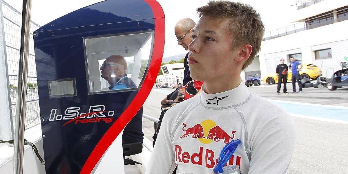 Ruský tínedžer Kviat do kokpitu Toro Rosso
