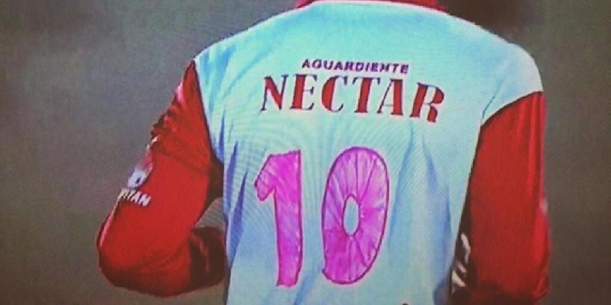 Hráči Independiente Santa Fé nastúpili v dresoch z trhoviska