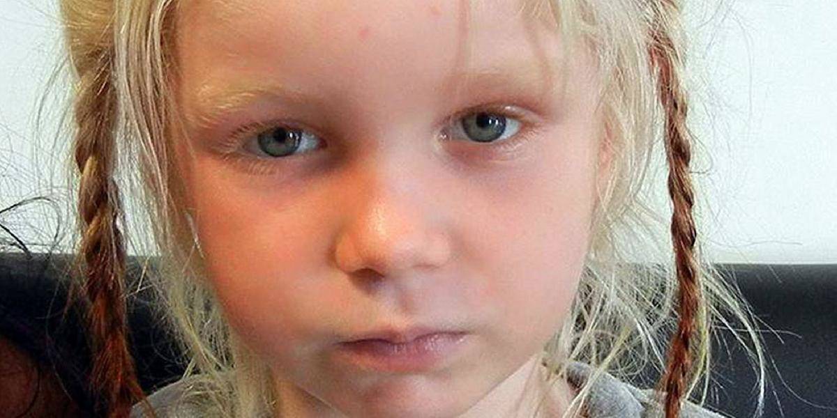 U Rómov v Írsku našli ďalšie blonďavé dievčatko