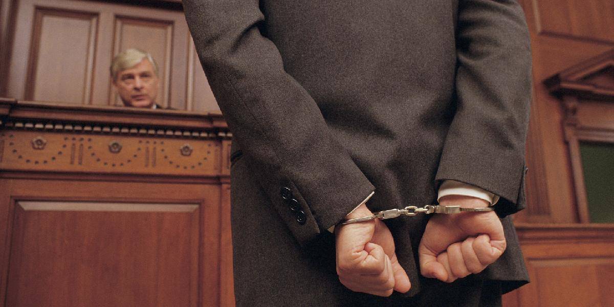 Muža (84) poslali do väzenia, znásilňoval hluchonemé dievča!